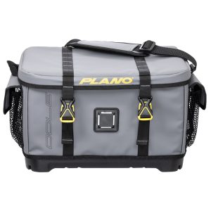 Z-Series 3700 Tackle Bag with Waterproof Base