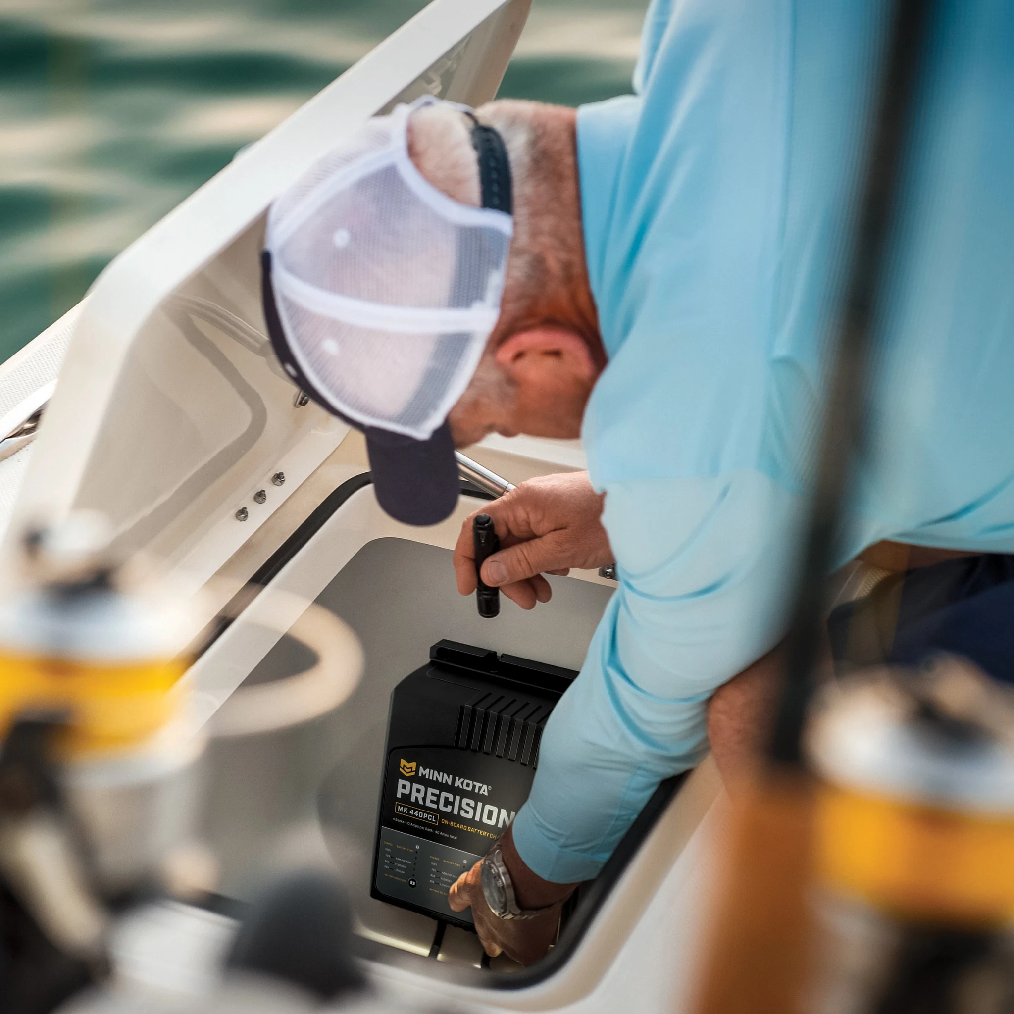 MK-440PCL Precision Charger 4 Bank x 10 Amp - Image 5