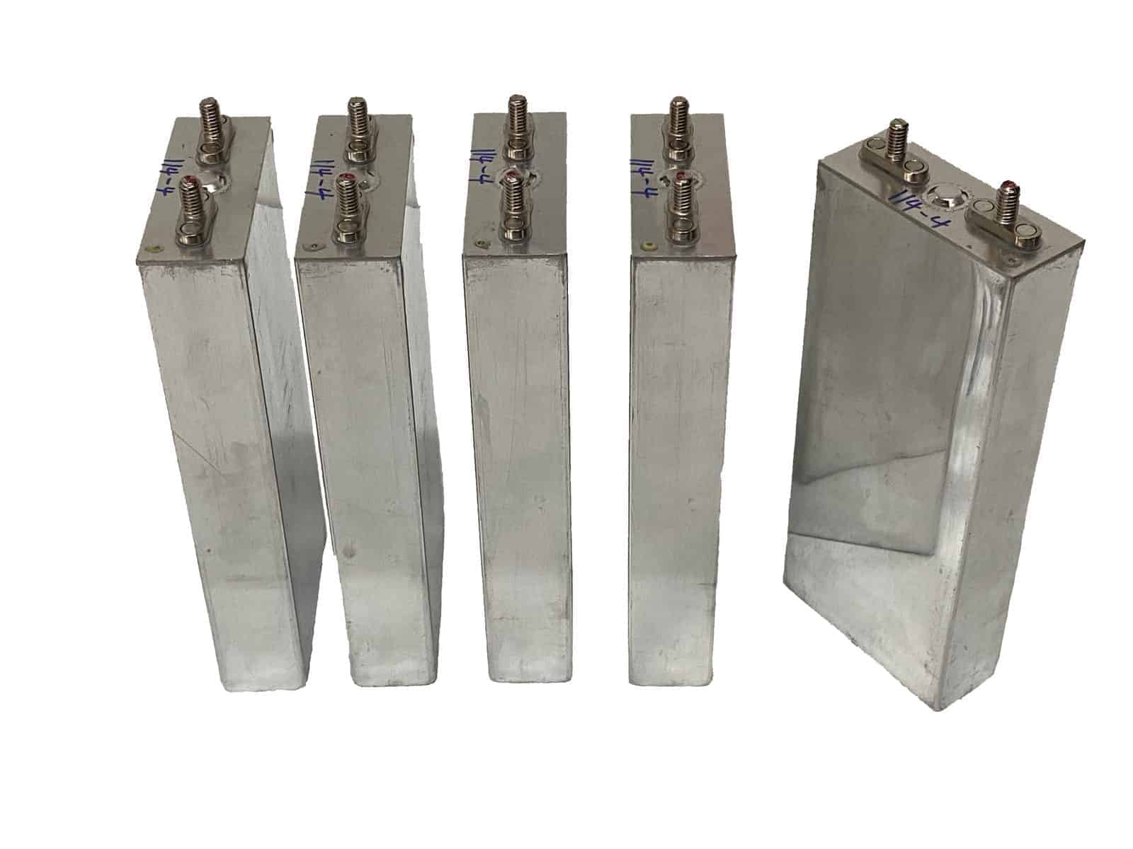 12V 100Ah Deep Cycle Battery With Bluetooth - Image 9